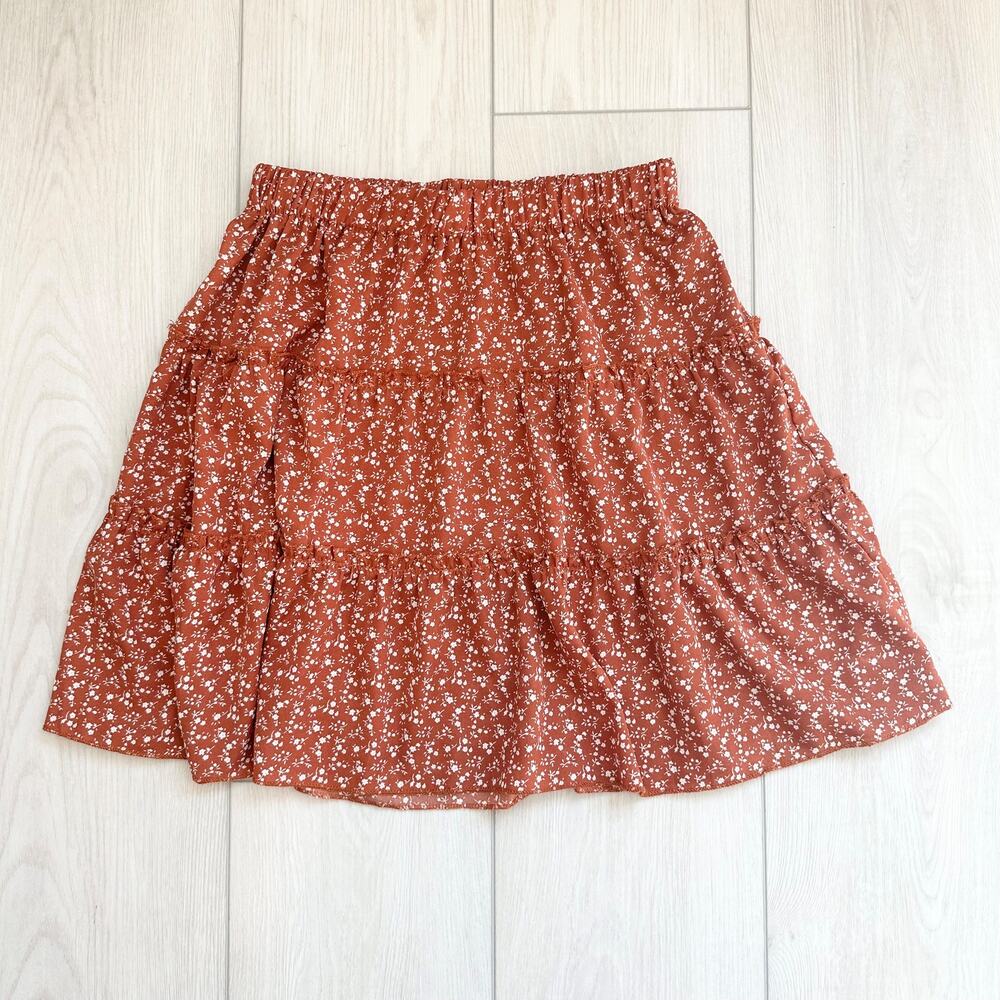 Burnt orange ruffle tiered floral mini skirt small